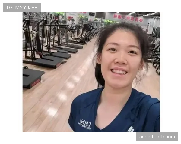 李盈莹比赛一结束，房间就变成了沙发土豪区？这对普通人太残酷了吧！