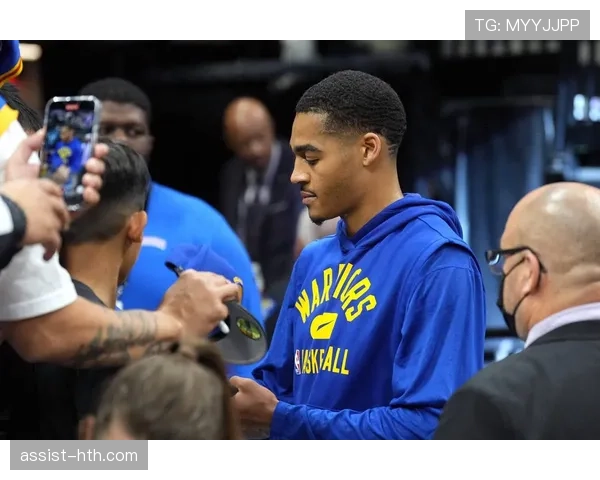 普尔无球跑动效率提升，改变勇士进攻结构